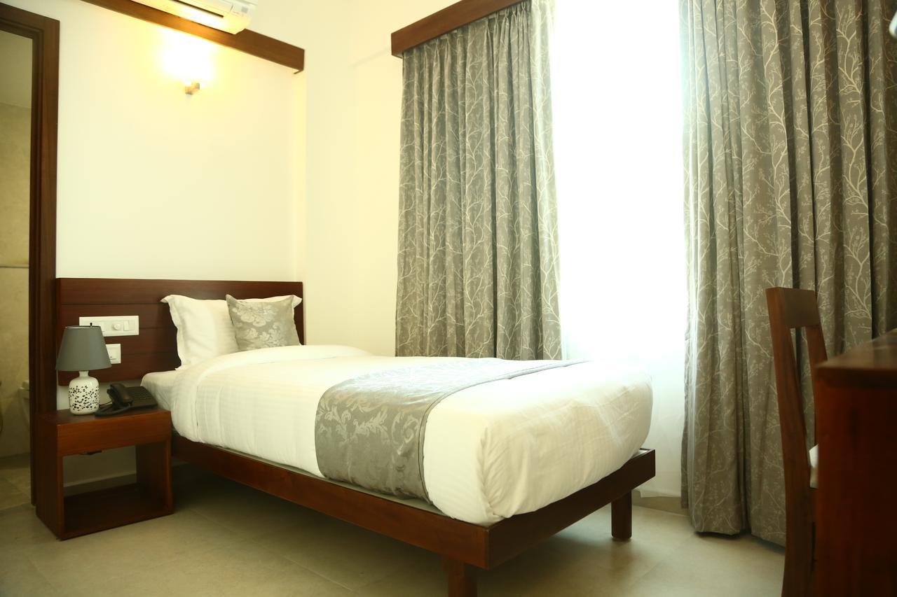 Niko Hotels Kochi Eksteriør bilde