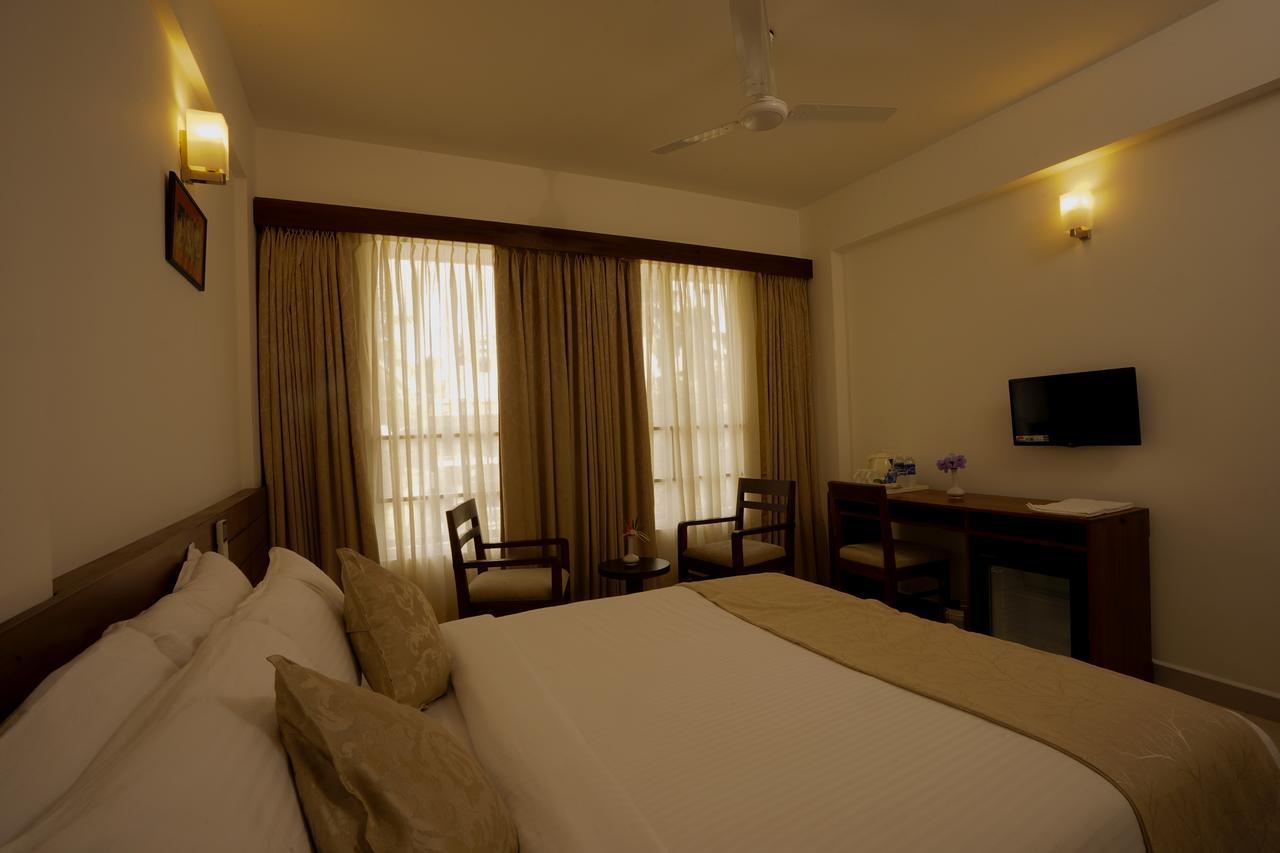 Niko Hotels Kochi Eksteriør bilde