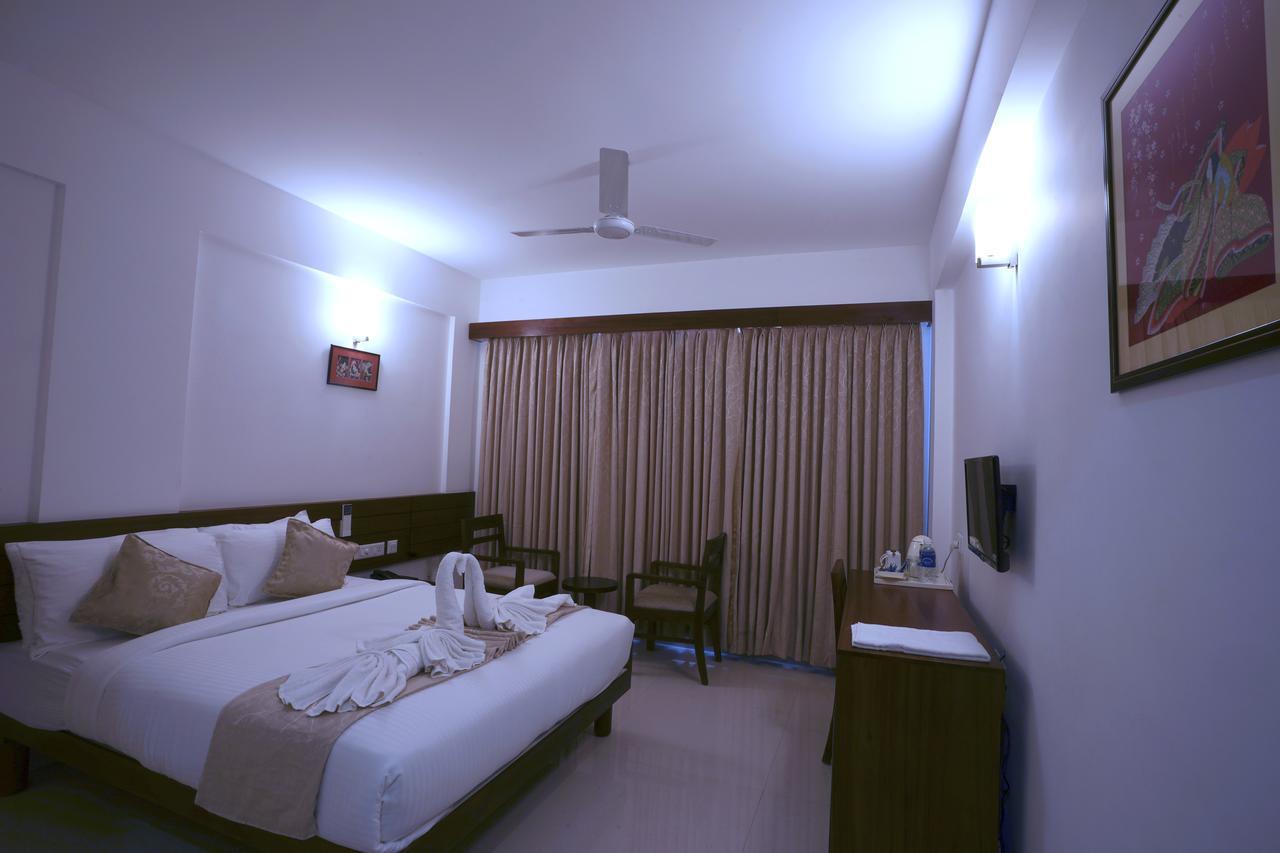 Niko Hotels Kochi Eksteriør bilde
